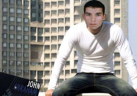 salut mes amais